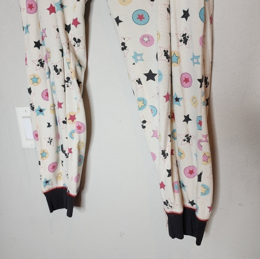 Disney Mickey Mouse Thermal‎ Pajamas Set. Size large. - Picture 11 of 16